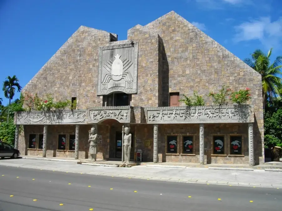 Etpison Museum