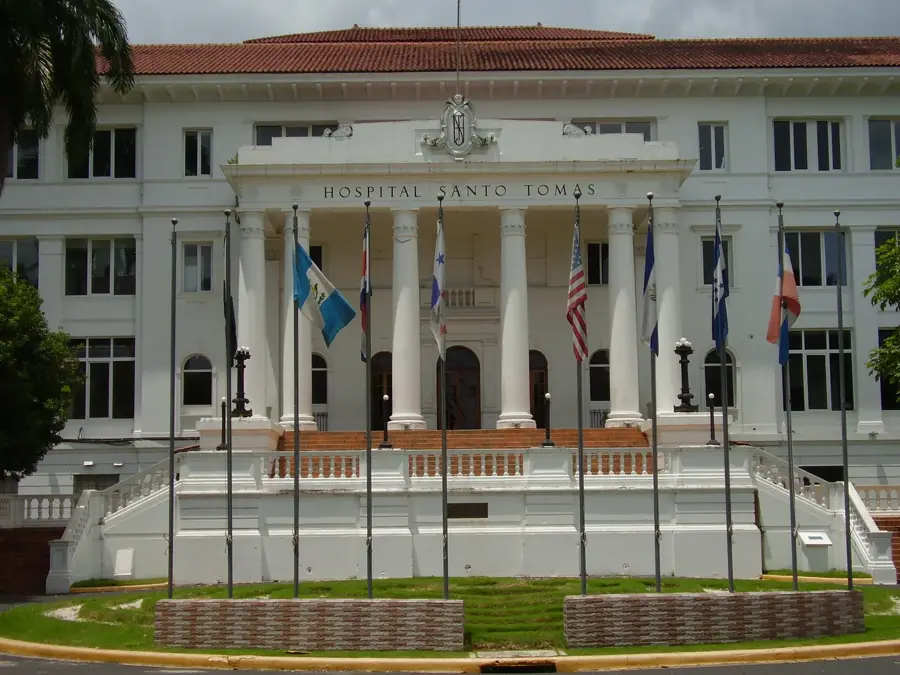 Santo Tomás Hospital — Cerro San Miguel (Panama)
