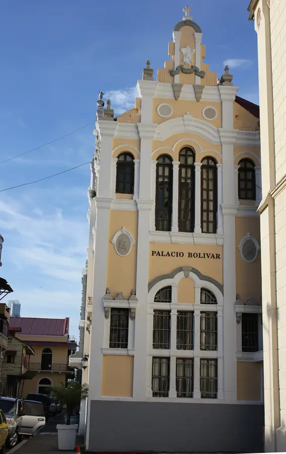 Palace of the Herons — Cerro San Miguel (Panama)
