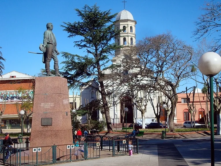 Pando — Progreso (Uruguay)