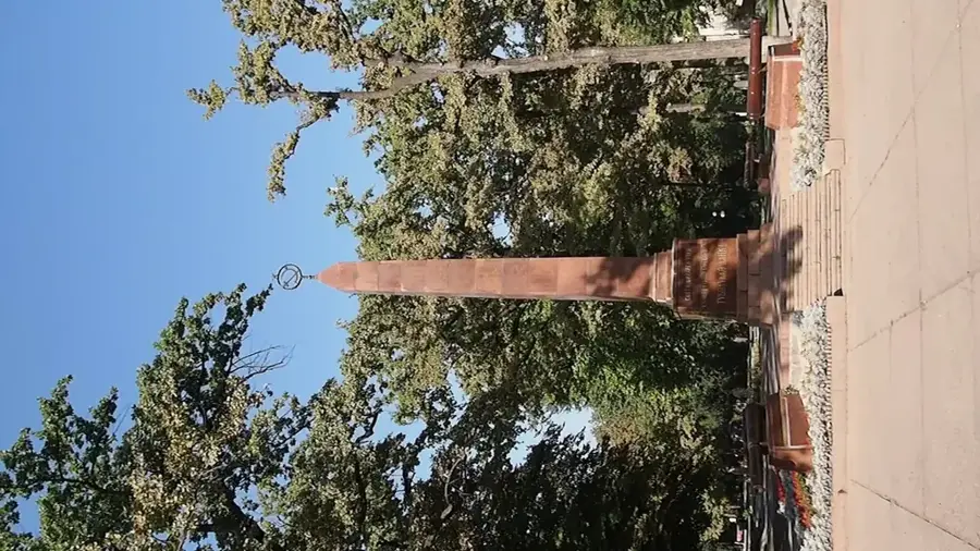 Parcul Panfilov — Bazarul Osh (Kârgâzstan)