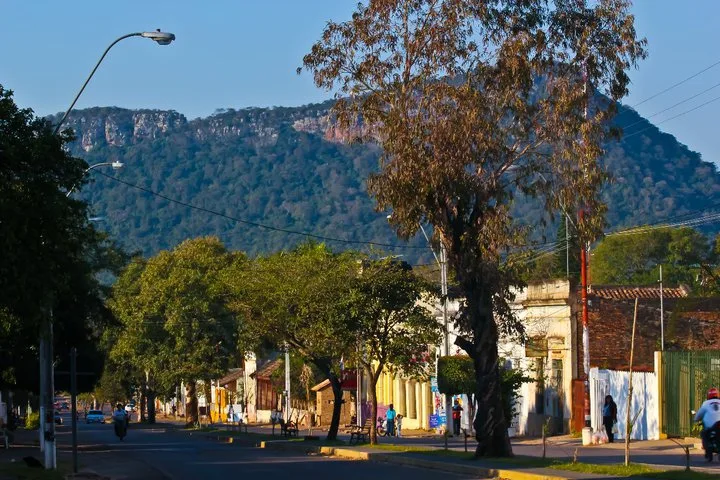 Paraguarí — Cerro Yaguarón (Paraguay)