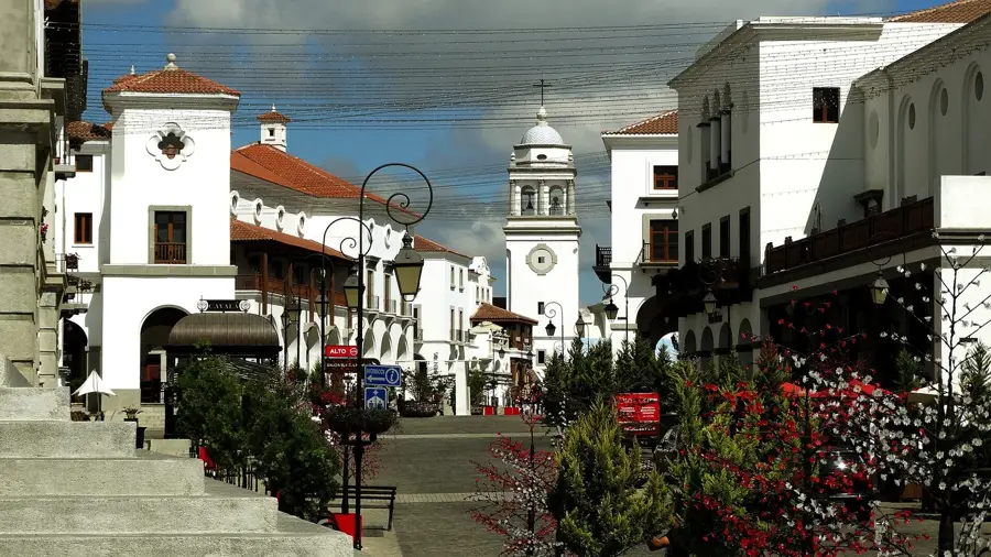 Paseo Cayalá