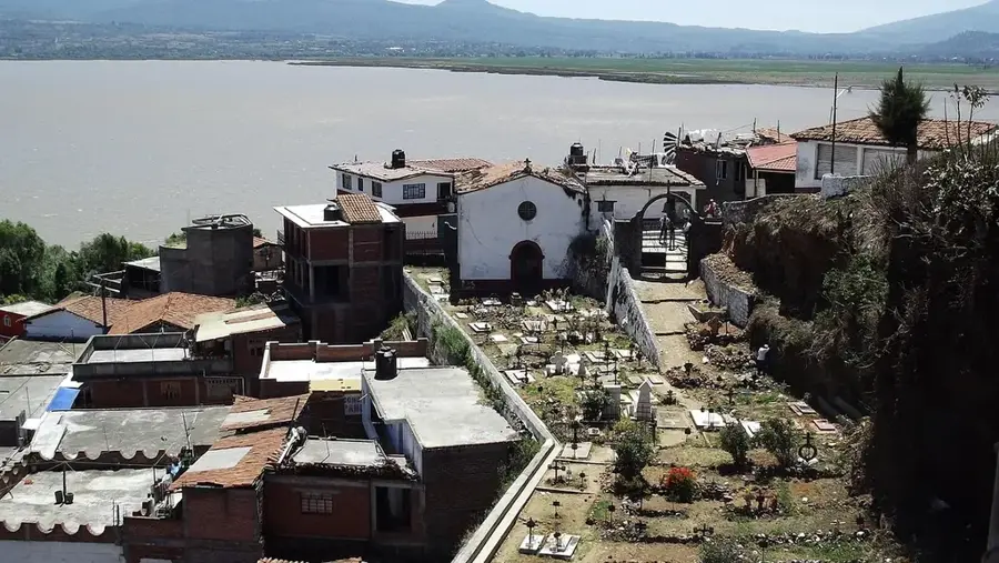Pátzcuaro — Irapuato (Mexico)