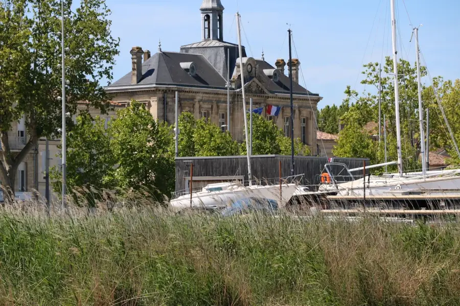 Pauillac – city