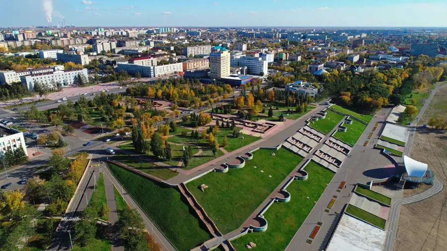 Erdölraffinerie Pawlodar — Kupfermine Boschtschakol (Kasachstan)