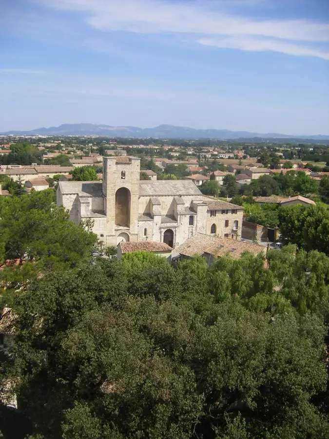 Pernes-les-Fontaines – city