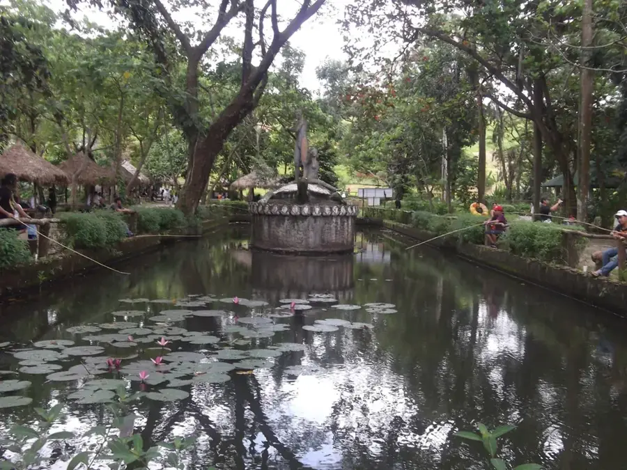 La Mesa Ecopark — Masungi Georeserve (Philippinen)
