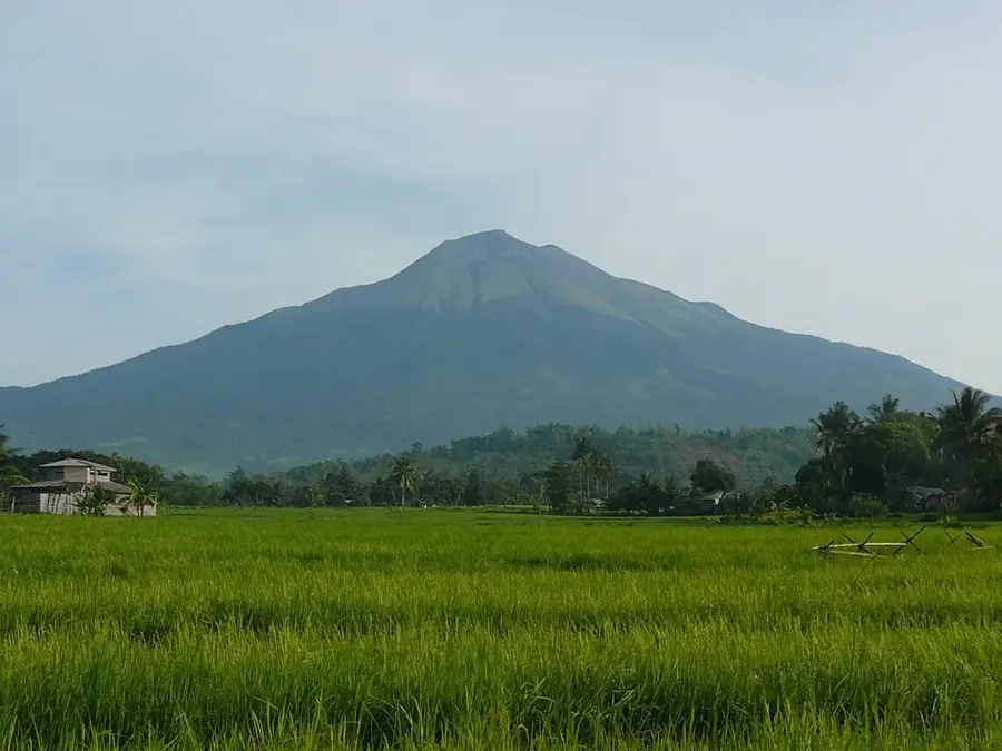 Mount Kanlaon — Berg Kanlaon (Philippinen)