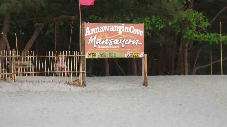 Anawangin Cove — Zoobic Safari (Philippinen)