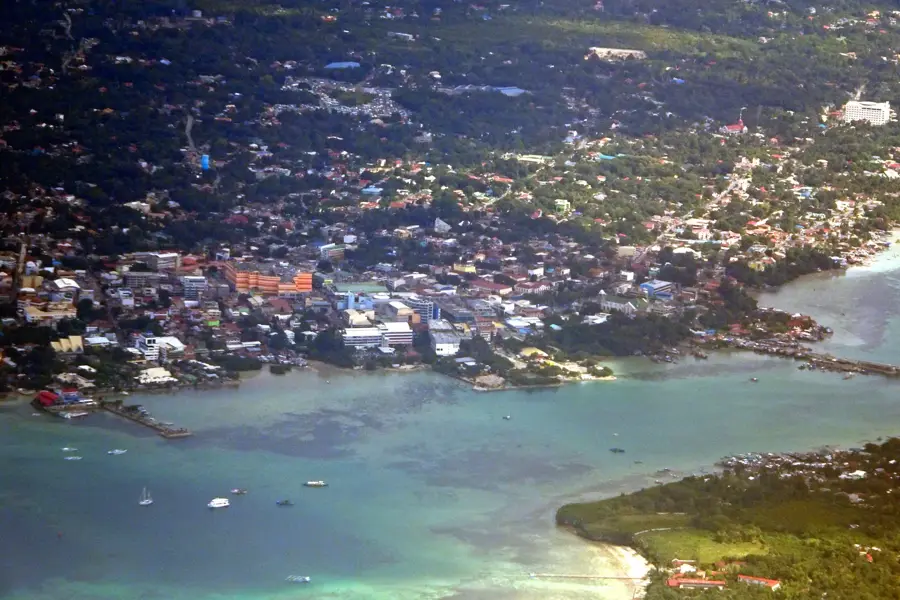 Bohol (Tagbilaran) — Fülöp-szigeteki Pápaszemes Maki Menedékhely (Fülöp-szigetek)