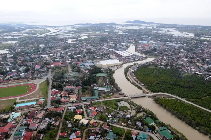 Roxas City — Iloilói kikötő (Fülöp-szigetek)