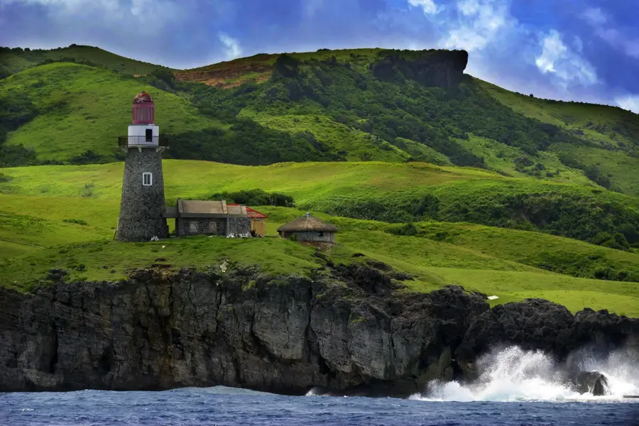 Sabtang (Batanes) — Burnham Park (Philippines)