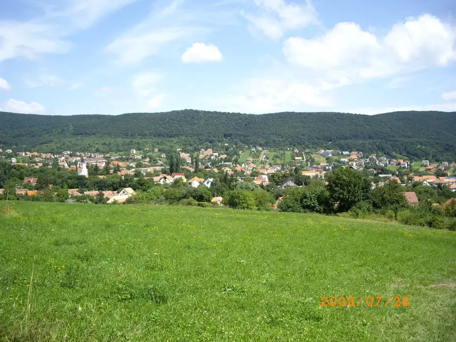 Pilisszentkereszt — Százhalombatta (Magyarország)