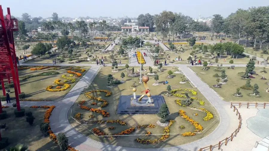 Jallo Park — Joyland Lahore (Pakisztán)