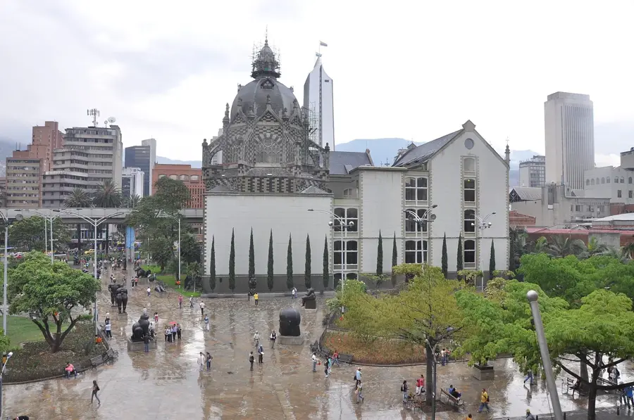 Botero Square — Parque Explora (Colombia)