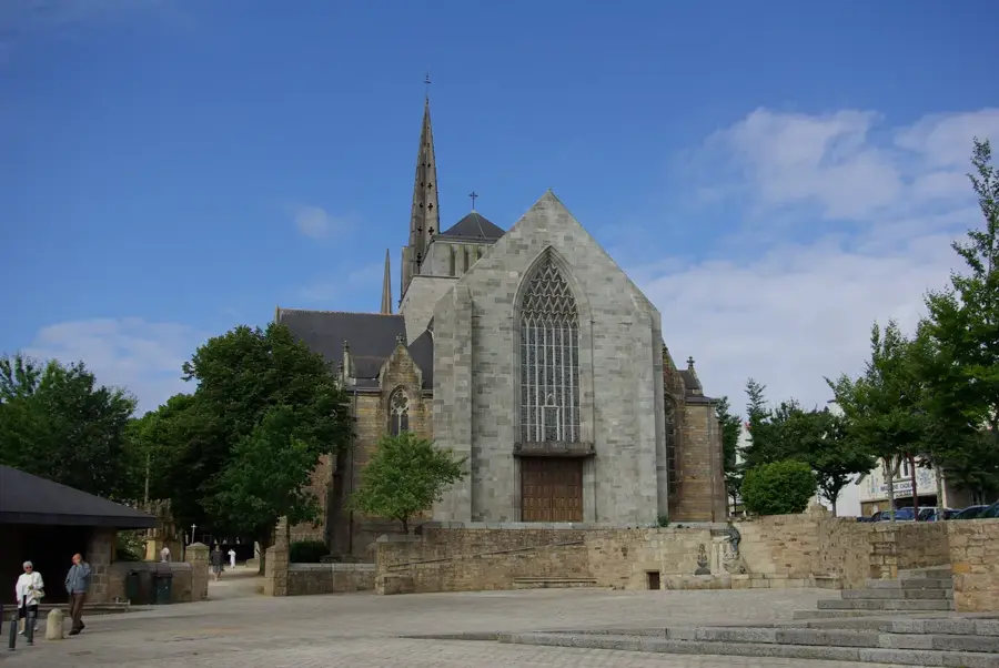 Plougastel-Daoulas – city