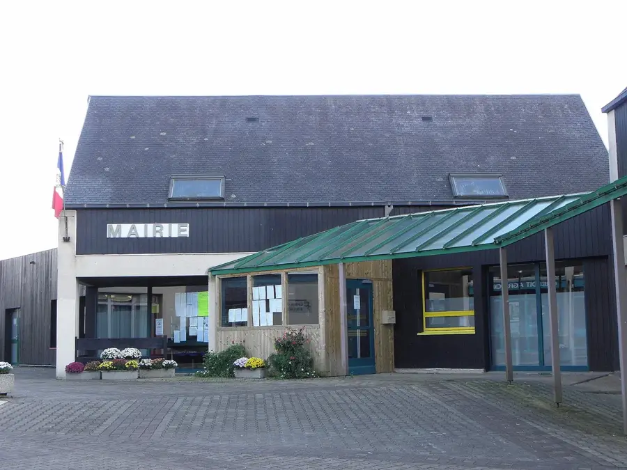 Plouigneau – city