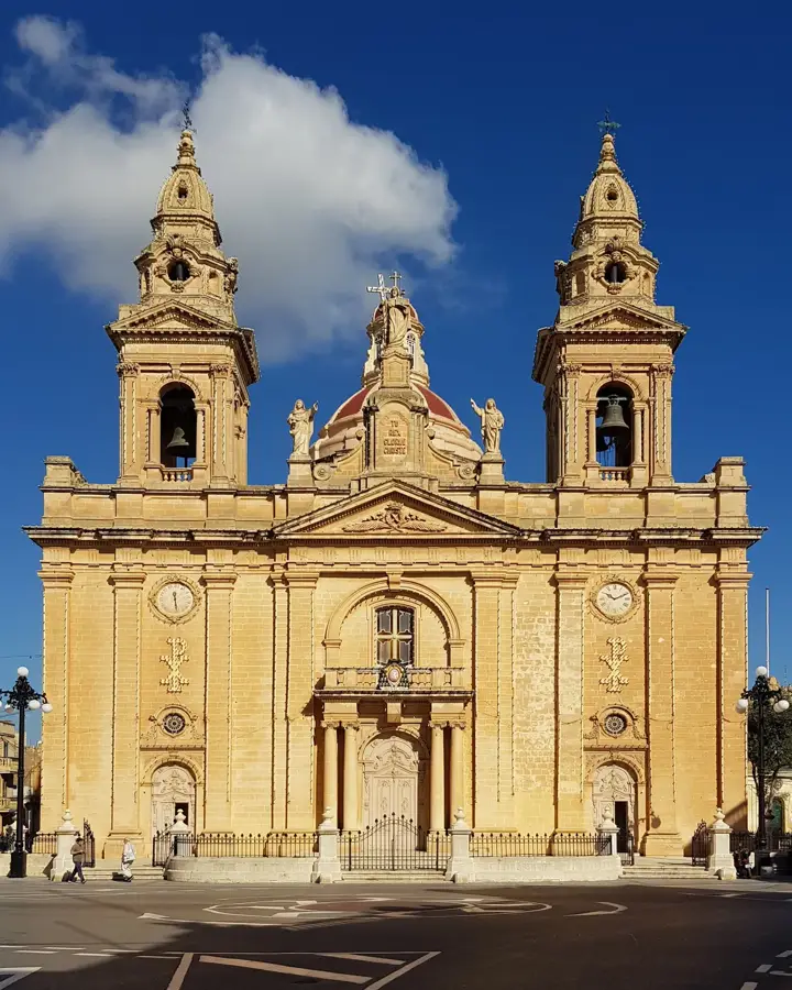 Luqai plébániatemplom — Ħamrun (Málta)