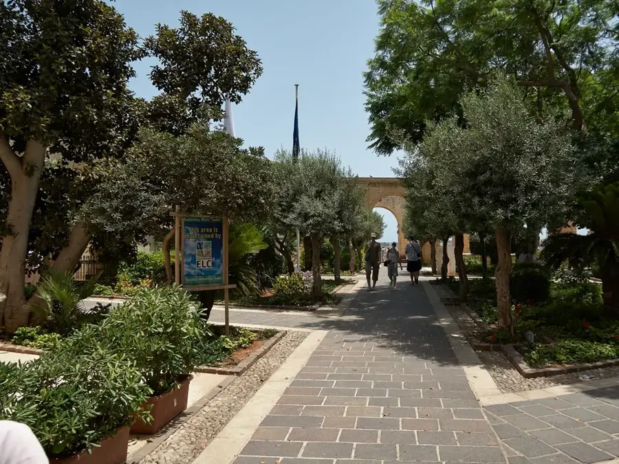 Upper Barrakka Gardens — Manoel Theatre (Malta)