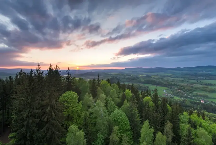 Depresiunea Jelenia Góra — Munții Karkonosze (Cehia)