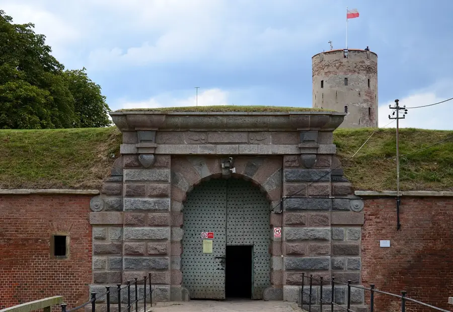 Festung Weichselmünde — Rub al-Chali (Oman)