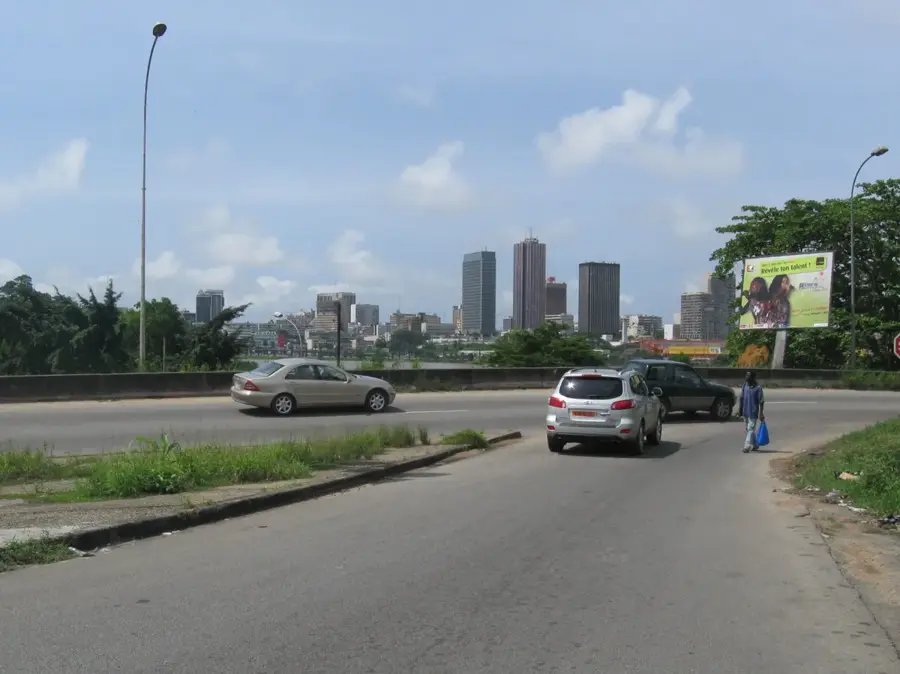 Alassane-Ouattara híd — Bonoua (Elefántcsontpart)