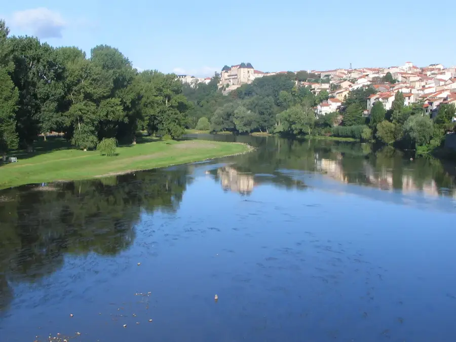 Pont-du-Château – city