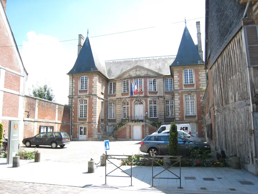 Pont-l'Évêque – city