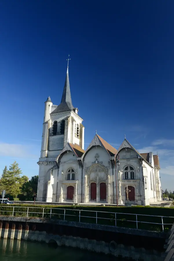 Pont-Sainte-Marie – city