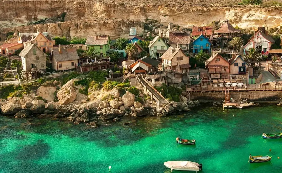 Anchor Bay — Qammieh Point (Malta)