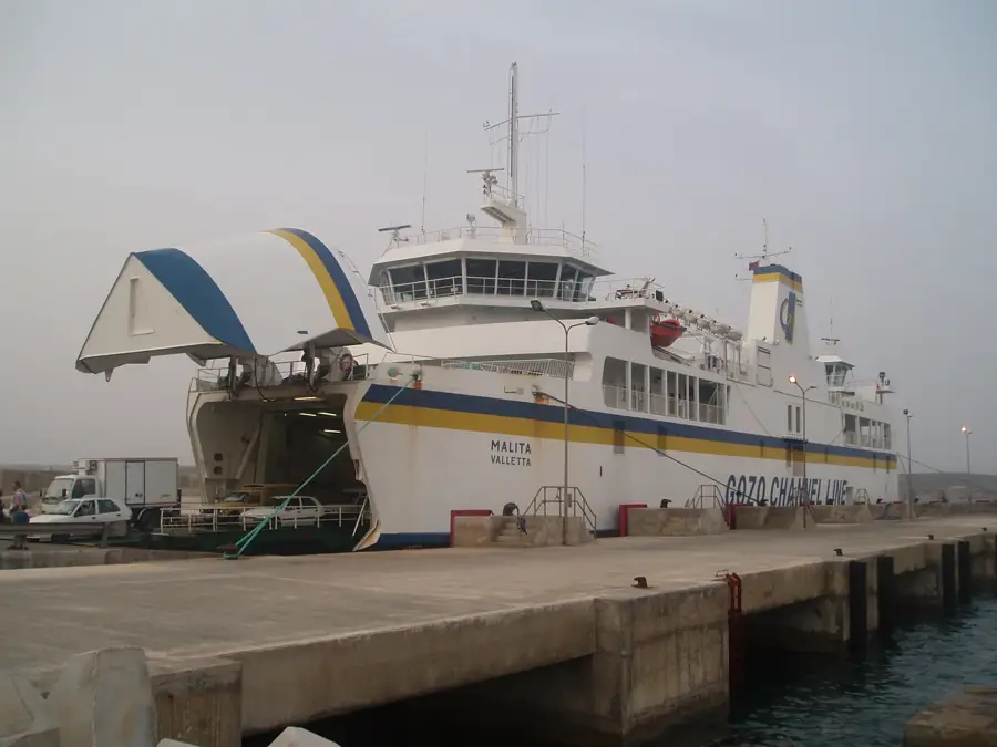 Fährterminal Cirkewwa — Qala (Malta)