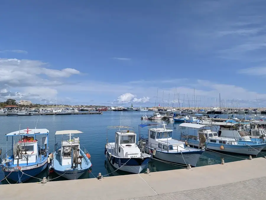 Fischereihafen & Marina Zygi — Choirokoitia (Zypern)