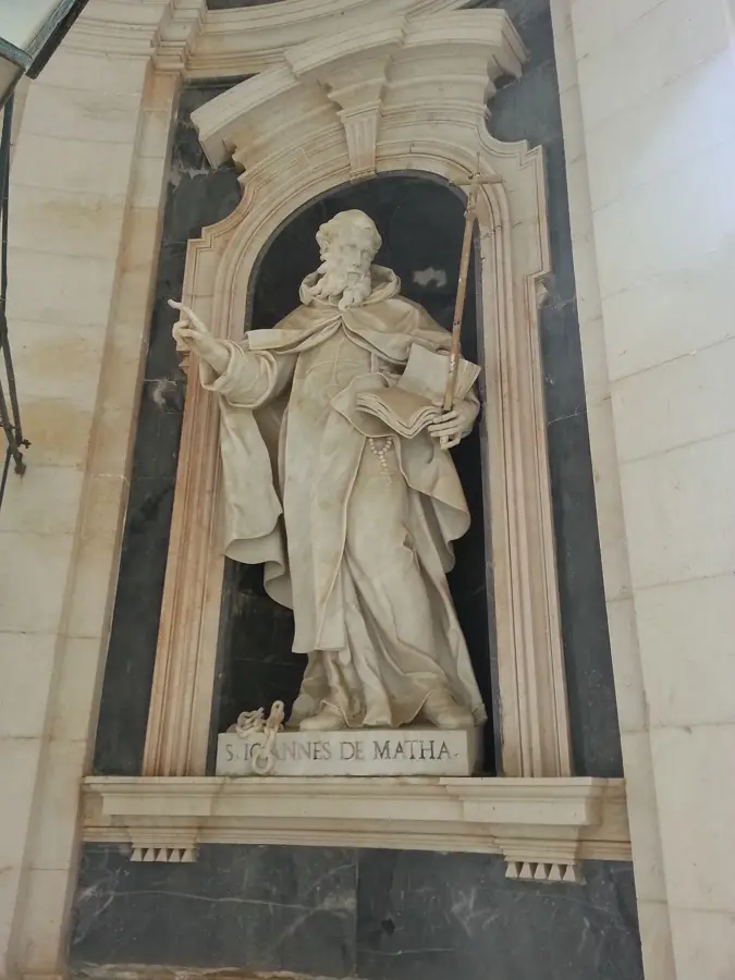 Mafra Dairy Center — São Jorge Castle (Portugal)