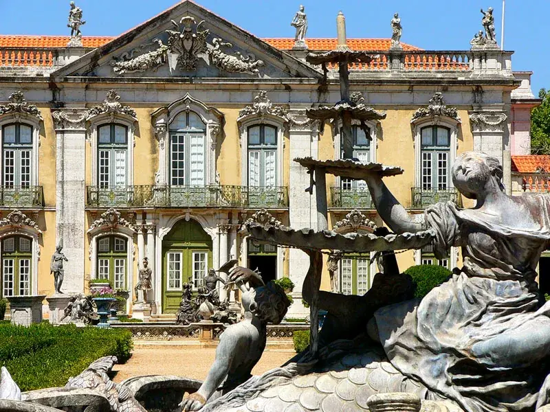 Palatul Queluz — Pădurea Națională din Mafra (Portugalia)