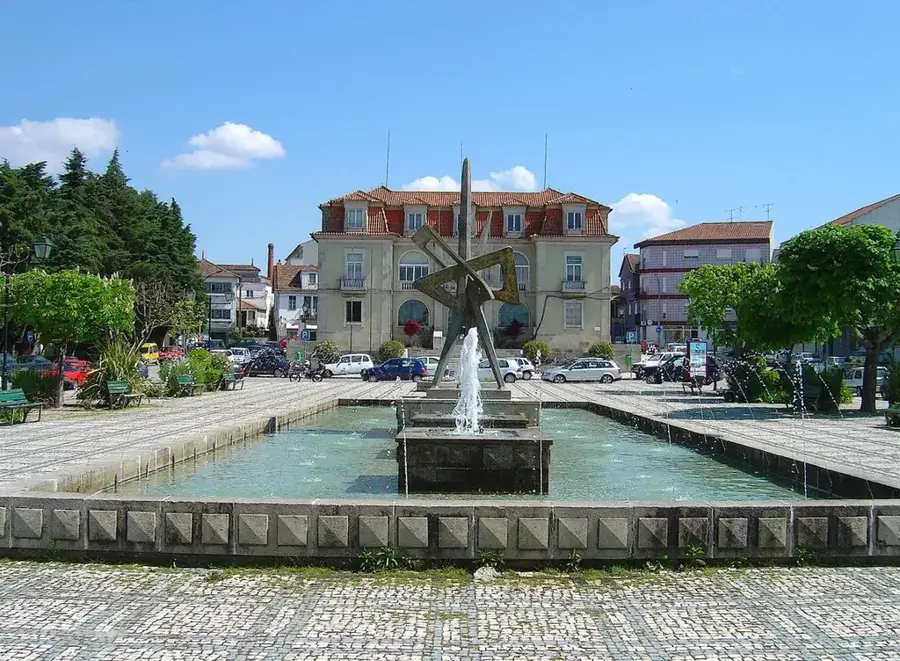 Santar Wine Center