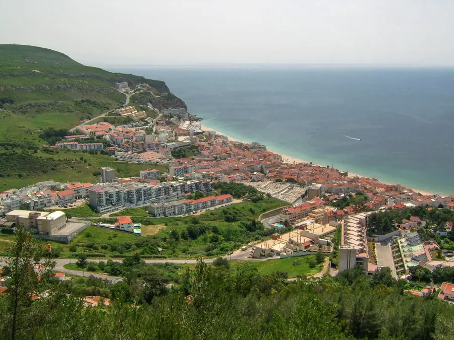 Sesimbra — Chaves (Portugal)