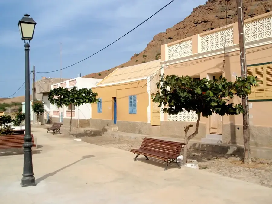 Povoação Velha — Hafen von Sal Rei (Cabo Verde)