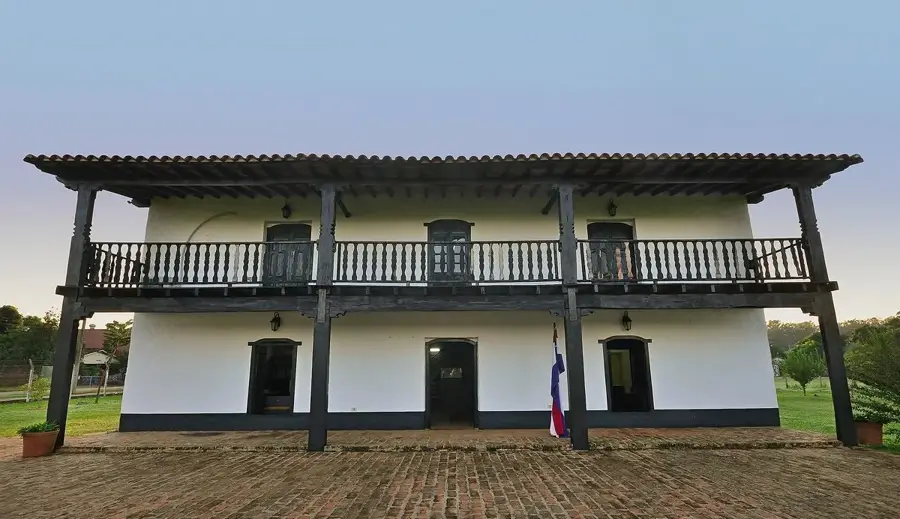 Río Tebicuary — Cerro Lambaré (Paraguay)