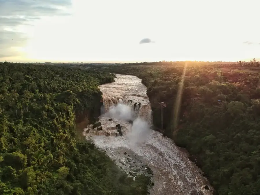 Montagswasserfälle — Selva Misionera (Argentinien)