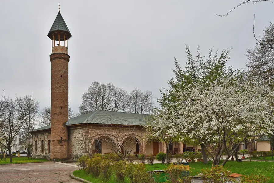 Qabaland Vidámpark — Şəki kánok palotája (Azerbajdzsán)
