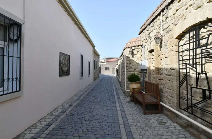 Burg Ramana — Ateschgah (Aserbaidschan)