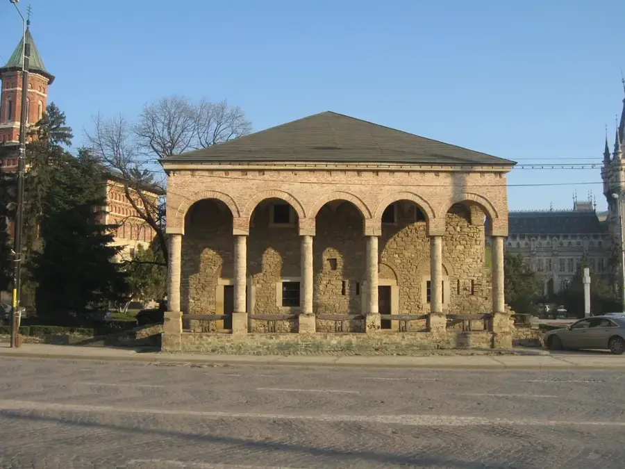 Casa Dosoftei Iași — Pașcani (România)