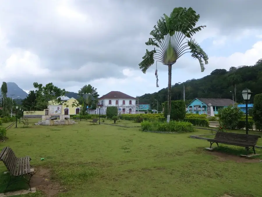 Roça Infante D. Henrique — Abade (São Tomé și Príncipe)