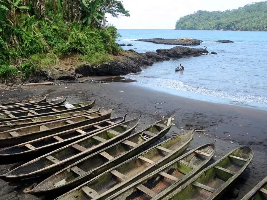 Plantage Monte Mário — Pico Maria Amélia (São Tomé und Príncipe)