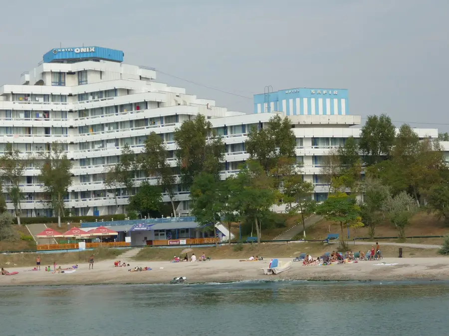 Cap Aurora – oraș