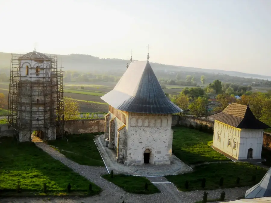 Mănăstirea Dobrovăț — Pașcani (România)