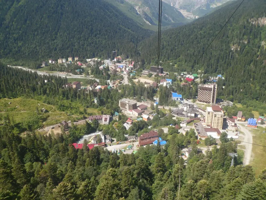 Dombai — Sochumi (Georgien)