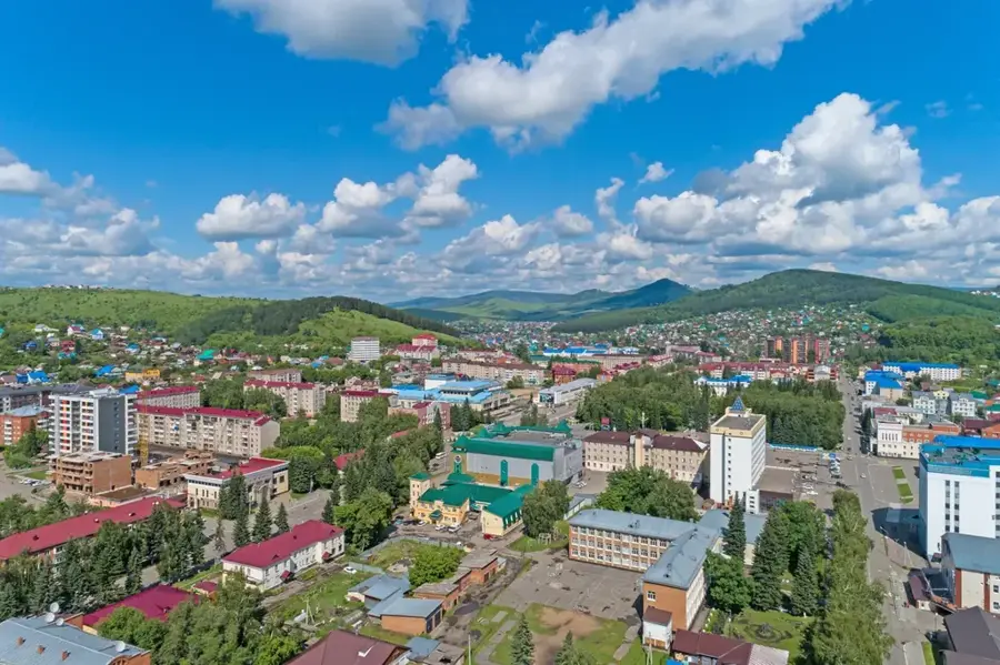 Gorno-Altaisk — Belucha (Kasachstan)