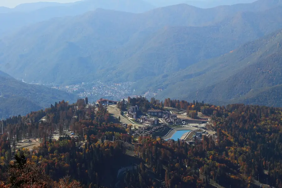 Krasnaia Poleana — Lacul Rița (Georgia)